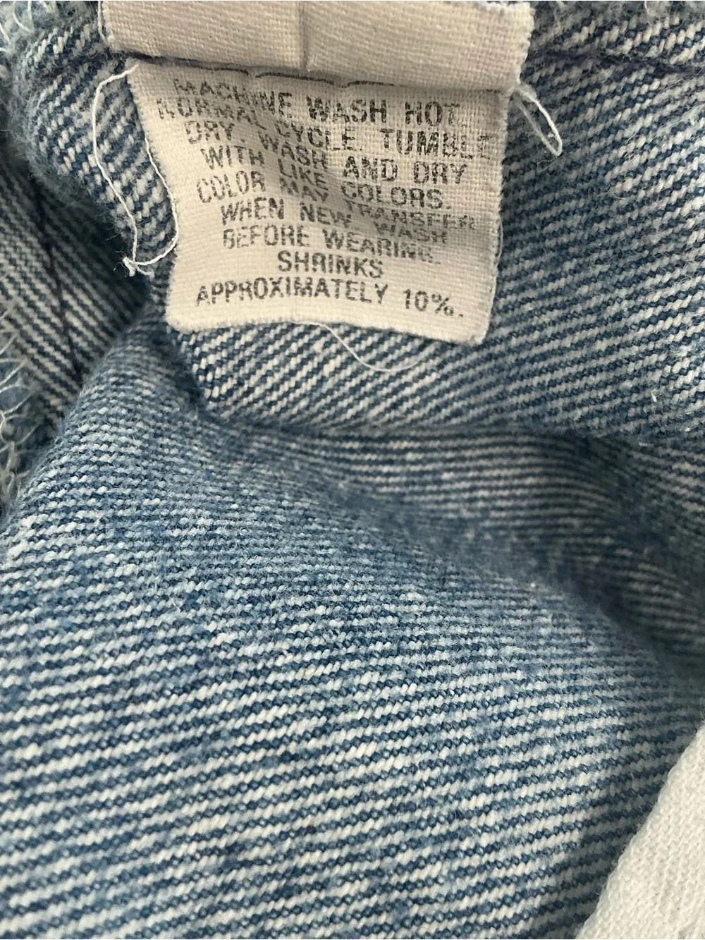 Vintage Levi’s 501 medium wash straight leg jeans 34 x 29